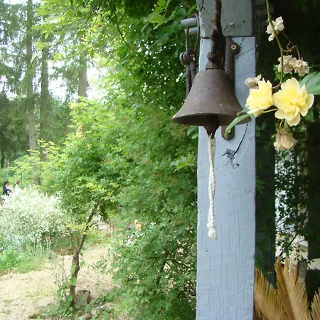 Le Jardin De Jean Bed & Breakfast