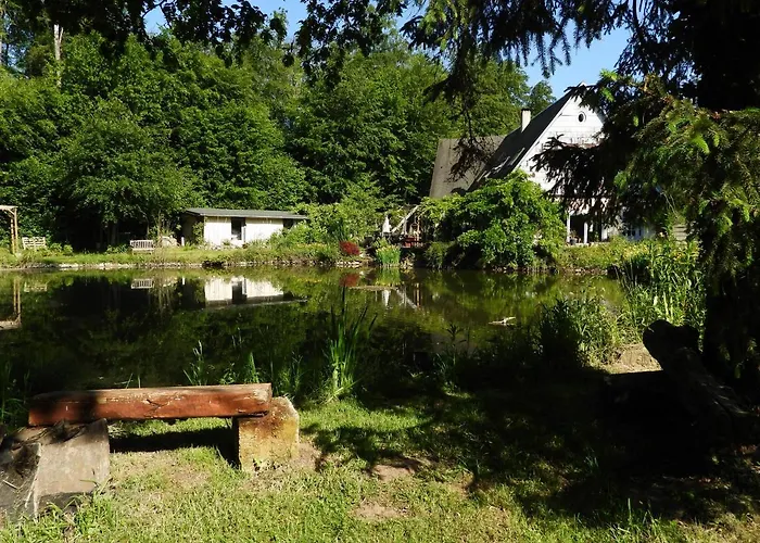 Le Jardin De Jean Bed & Breakfast